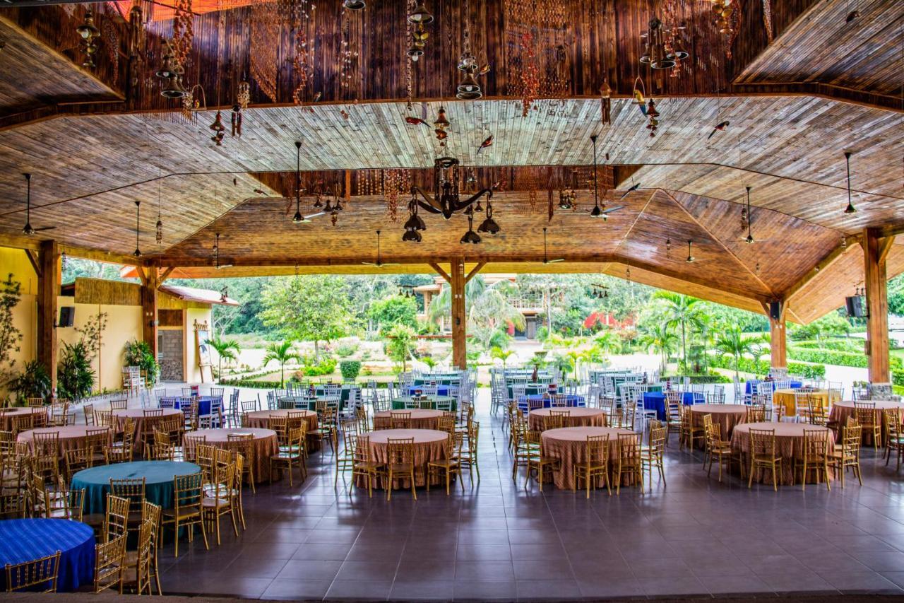 Deluxe Suites Guacamayos - Eco-Lodge & Swimming Pool Bonao 外观 照片