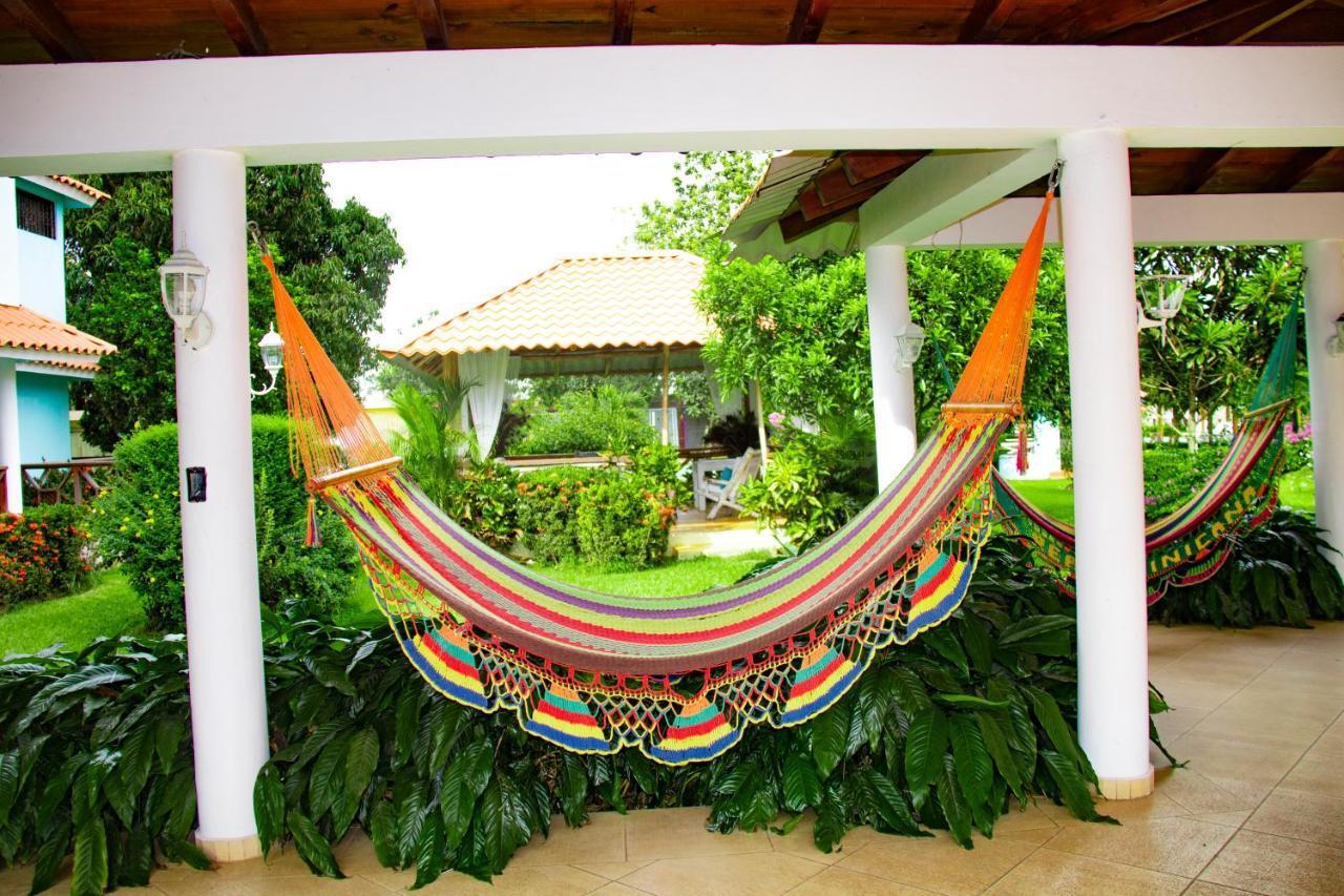 Deluxe Suites Guacamayos - Eco-Lodge & Swimming Pool Bonao 外观 照片