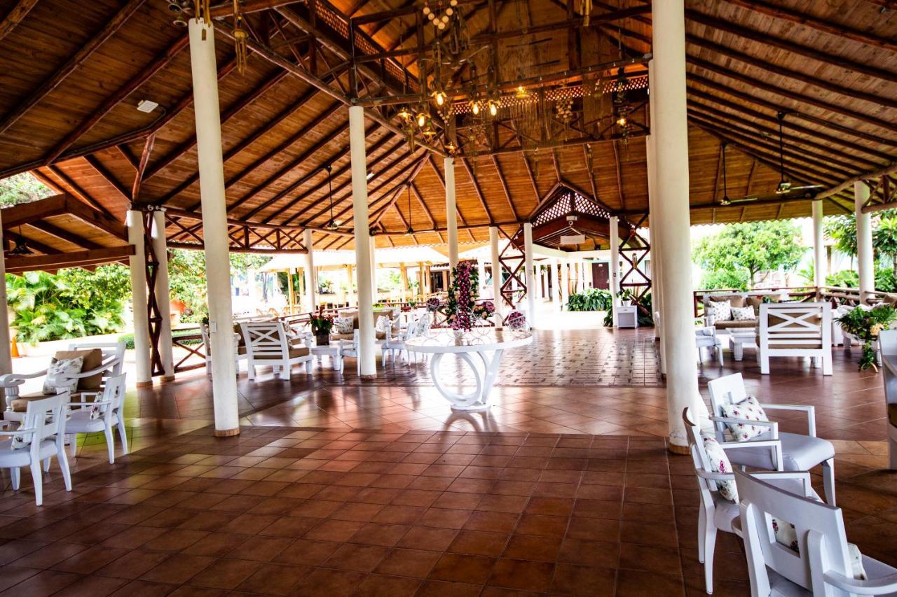 Deluxe Suites Guacamayos - Eco-Lodge & Swimming Pool Bonao 外观 照片