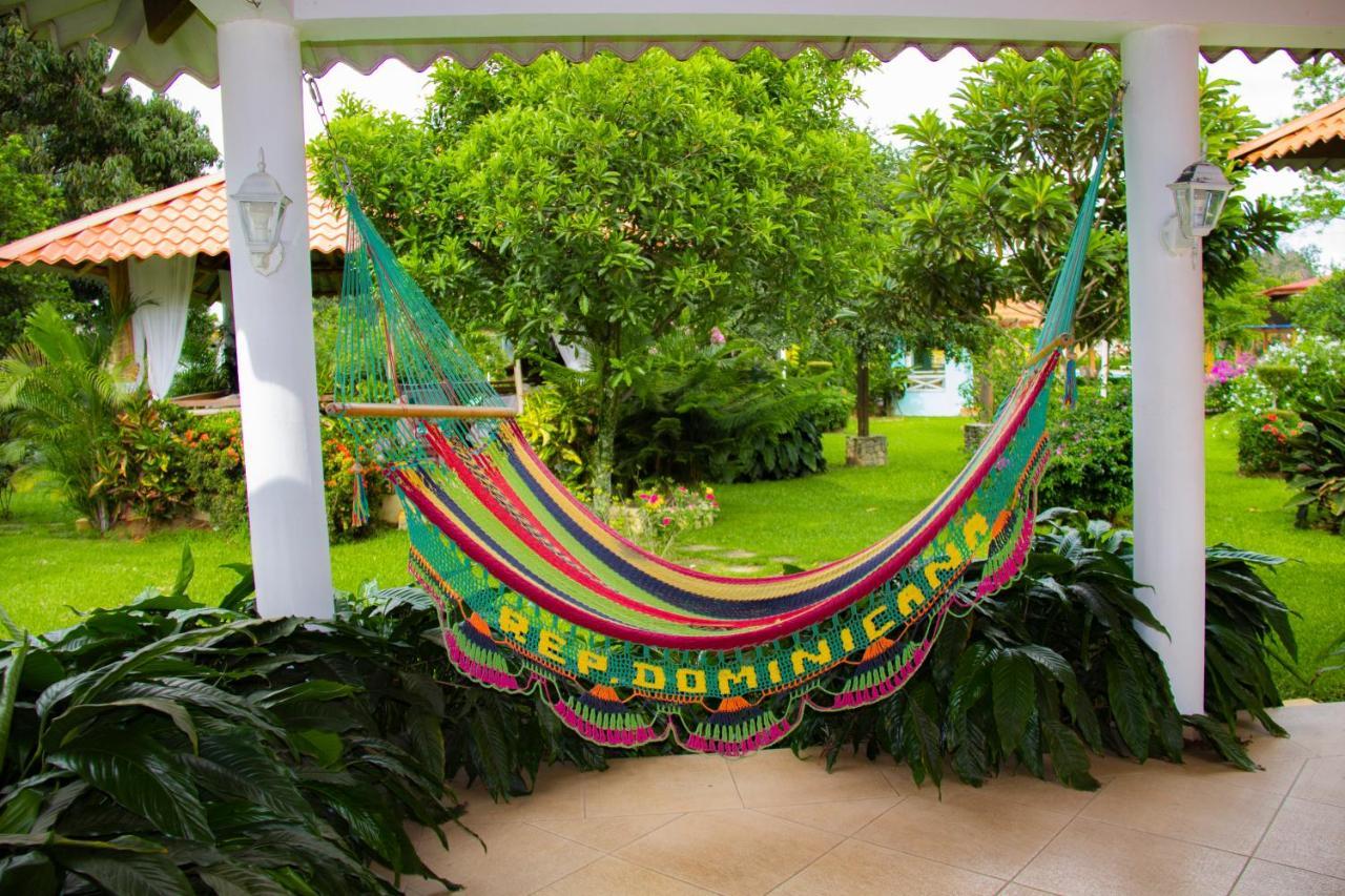 Deluxe Suites Guacamayos - Eco-Lodge & Swimming Pool Bonao 外观 照片