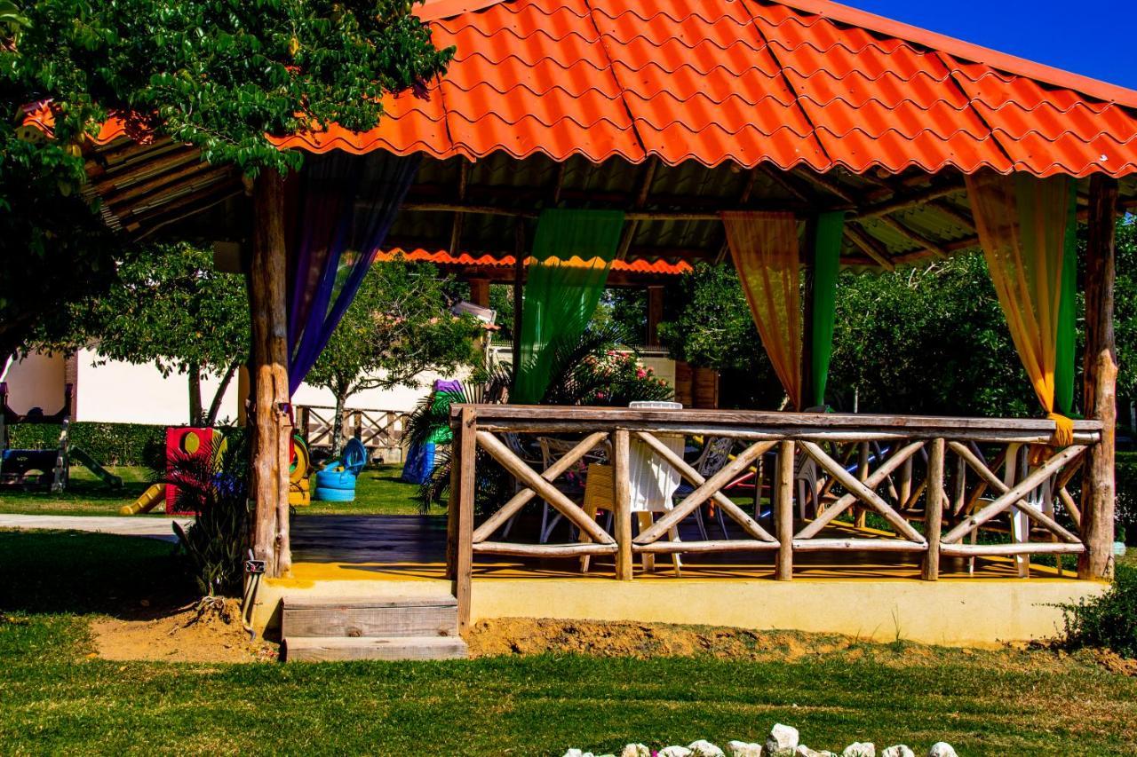 Deluxe Suites Guacamayos - Eco-Lodge & Swimming Pool Bonao 外观 照片