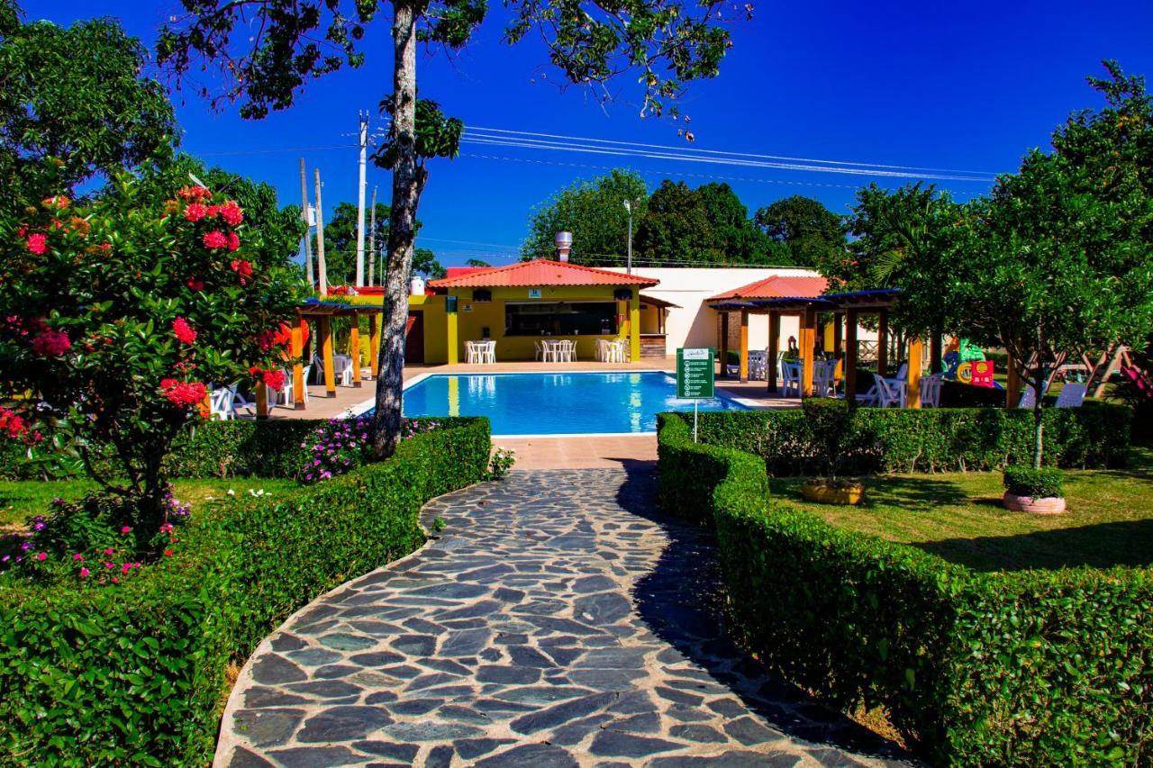 Deluxe Suites Guacamayos - Eco-Lodge & Swimming Pool Bonao 外观 照片