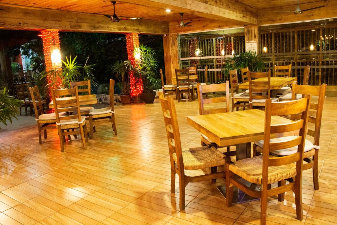 Deluxe Suites Guacamayos - Eco-Lodge & Swimming Pool Bonao 外观 照片